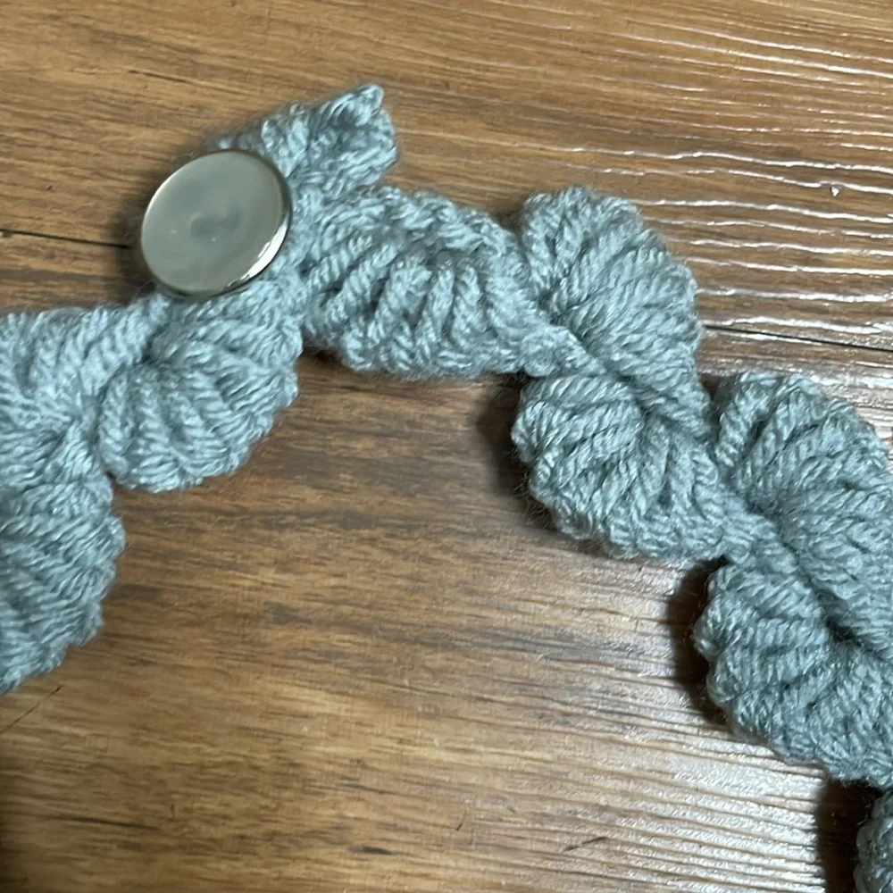 Handmade gray‎ crochet headband